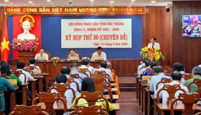 Kỳ họp thứ 30 HĐND tỉnh Sóc Trăng Khóa X thông qua nhiều Nghị quyết quan trọng. Ảnh: Trung Hiếu-TTXVN