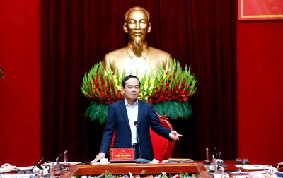 Đồng chí Trần Lưu Quang, Bí thư Trung ương Đảng, Trưởng ban Chính sách, Chiến lược Trung ương phát biểu tại cuộc làm việc. Ảnh: TTXVN
