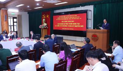 Hội thảo khoa với chủ đề: "Vận dụng và phát triển sáng tạo tư tưởng Hồ Chí Minh trong kỷ nguyên mới". Ảnh: Văn Điệp - TTXVN
