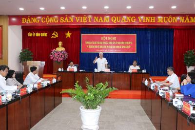 Bí thư Tỉnh ủy Bình Dương Nguyễn Văn Lợi phát biểu chỉ đạo tại hội nghị. Ảnh: Dương Chí Tưởng-TTXVN