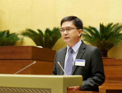 Đồng chí Nguyễn Mạnh Cường, Trưởng Ban Tuyên giáo và Dân vận Thành ủy Thành phố Hồ Chí Minh tham luận tại hội nghị. Ảnh: Phương Hoa – TTXVN
