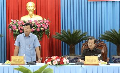 Ông Nguyễn Tiến Hải, Uỷ viên Trung ương Đảng, Bí thư Tỉnh ủy Kiên Giang phát biểu tại hội nghị. Ảnh: Thanh Sang-TTXVN