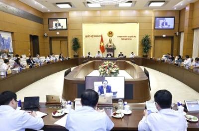 Quang cảnh phiên họp. Ảnh: Doãn Tấn - TTXVN