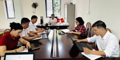 Ngày làm việc đầu tiên ở xã Phú Ling (Tuyên Quang). Ảnh: Đức Thọ - TTXVN
