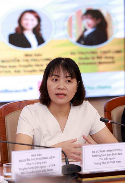 Bà Vũ Mai Linh Hương, Trưởng Ban biên tập tin đối ngoại (TTXVN) phát biểu. Ảnh: TTXVN