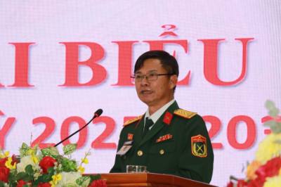 Đại tá Trương Thành Việt, Phó bí thư Thường trực Đảng ủy Quân sự tỉnh, Chính ủy Bộ Chỉ huy Quân sự tỉnh Khánh Hòa phát biểu chỉ đạo tại Đại hội. Ảnh: Phan Sáu - TTXVN