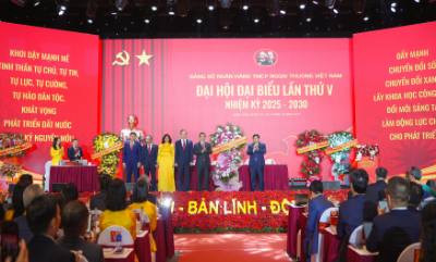 ĐĐại hội đại biểu Đảng bộ Vietcombank nhiệm kỳ 2025 - 2030. Ảnh: TTXVN phát