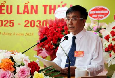 Ông Phùng Viết Vinh, Bí thư Đảng ủy xã Thanh Thủy phát biểu tại Đại hội. Ảnh: Đức Thọ - TTXVN