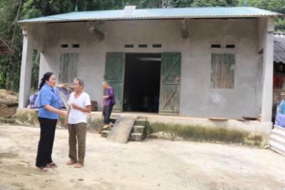 Căn nhà của ông Lô Văn Báo (Tổ dân phố 5, xã Phục Hòa) được nhà nước hỗ trợ sửa chữa. Ảnh: Chu Hiệu-TTXVN