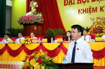 Bí thư Đảng ủy xã Lệ Thủy Phan Thanh Cường nhiệm kỳ 2025 - 2030 phát biểu nhận nhiệm vụ. Ảnh: Tá Chuyên - TTXVN