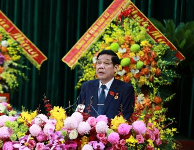 Bí thư Tỉnh ủy Bắc Ninh nhiệm kỳ 2020 - 2025 Nguyễn Văn Gấu phát biểu bế mạc Đại hội. Ảnh: Đồng Thúy-TTXVN