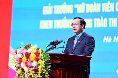 Chủ tịch Tổng Liên đoàn Lao động Việt Nam Nguyễn Đình Khang phát biểu. Ảnh: Minh Đức – TTXVN