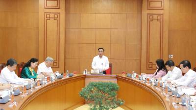 Đồng chí Trần Cẩm Tú, Uỷ viên Bộ Chính trị, Thường trực Ban Bí thư phát biểu chỉ đạo. Ảnh: Phương Hoa - TTXVN