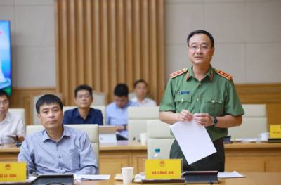 Thượng tướng Phạm Thế Tùng, Thứ trưởng Bộ Công an phát biểu. Ảnh: Dương Giang-TTXVN 
