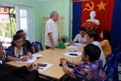 Quang cảnh một buổi thảo luận góp ý vào dự thảo văn kiện Đại hội XIV của Đảng tại Chi bộ Khu phố 1 Trần Hưng Đạo, phường Tuy Hòa, tỉnh Đắk Lắk. Ảnh: Xuân Triệu - TTXVN