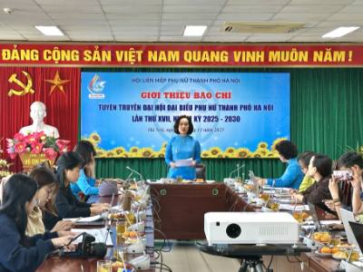 Hội Liên hiệp Phụ nữ thành phố Hà Nội tổ chức gặp mặt báo chí thông tin về Đại hội đại biểu Phụ nữ thành phố Hà Nội lần thứ XVII nhiệm kỳ 2025-2030. Ảnh: Minh Nghĩa - TTXVN