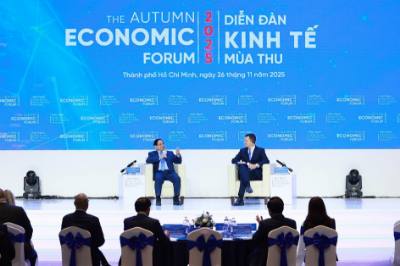 Thủ tướng Phạm Minh Chính tham dự đối thoại với ông Stephan Mergenthaler, Giám đốc điều hành Diễn đàn Kinh tế thế giới (WEF) với chủ đề “Khoa học, công nghệ định hình Việt Nam trong kỷ nguyên vươn mình”. Ảnh: Dương Giang-TTXVN
