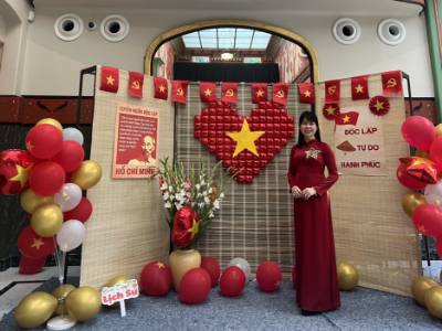 Tiến sĩ Hoàng Thị Hồng Hà, Chủ tịch Hội Tinh hoa Việt Nam (Parfums du Vietnam). Ảnh: TTXVN phát