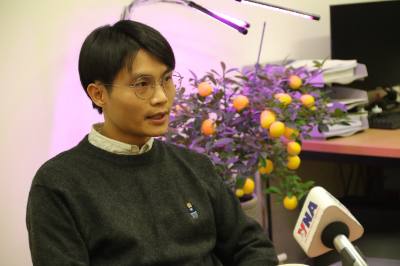 Giáo sư Nguyễn Xuân Mừng, Khoa Kỹ thuật hàng không vũ trụ cho rằng kỷ nguyên vươn mình của đất nước ta chính là khát vọng đưa đất nước tăng trưởng và phát triển một cách mạnh mẽ. Ảnh: Trường Giang - P/v TTXVN tại Hàn Quốc