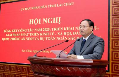 Bí thư Tỉnh ủy Lai Châu Lê Minh Ngân phát biểu tại hội nghị triển khai công tác năm 2026. Ảnh: TTXVN phát