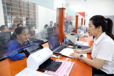 Lạng Sơn xây dựng chính quyền phục vụ người dân, doanh nghiệp. Ảnh: Văn Đạt - TTXVN