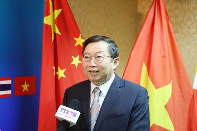 Chủ tịch Ủy ban Hợp tác công nghiệp trong khuôn khổ Hiệp định Đối tác kinh tế toàn diện khu vực (RCEP) Hứa Ninh Ninh trả lời phỏng vấn phóng viên TTXVN. Ảnh: Quang Hưng - PV TTXVN tại Trung Quốc 